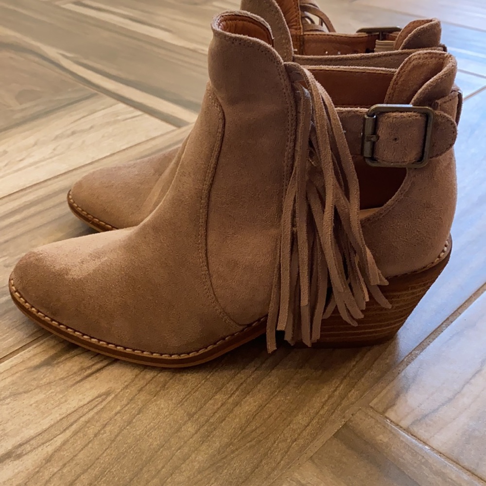 Fringe booties - Picture 2 of 4